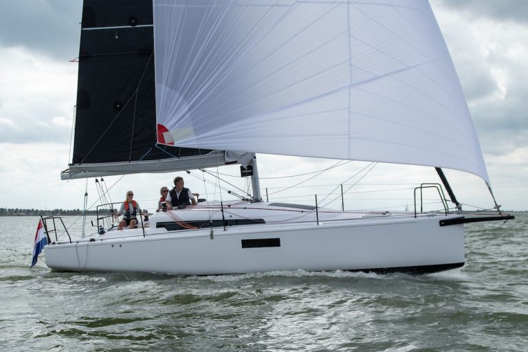 Beneteau First 30: Super-simpel en razendsnel