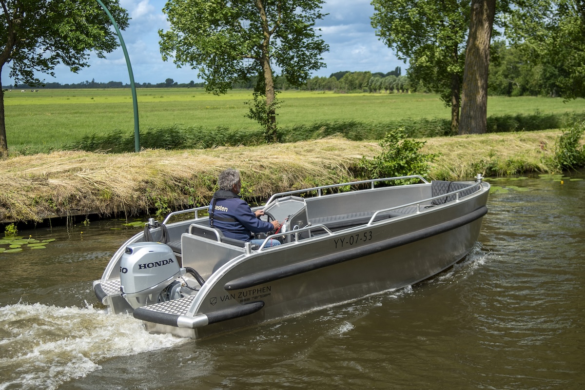 Van Zutphen 555 + Honda BF50: De eenvoud regeert
